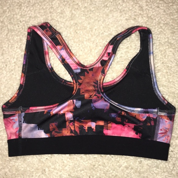 Nike pro sports bra - Picture 2 of 6